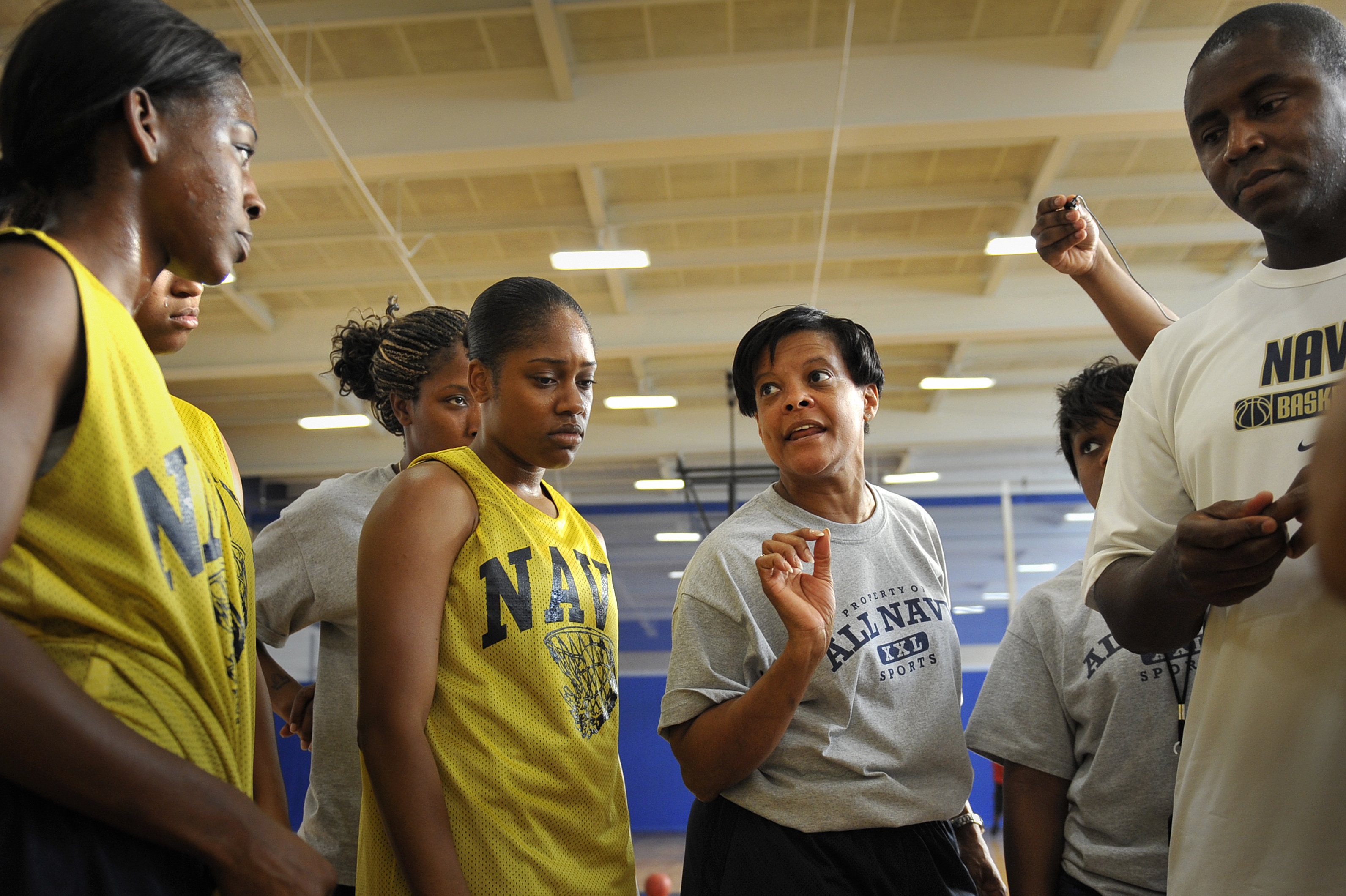 5 Benefits of Basketball Camps for Today’s Youth
